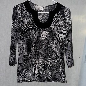 Dressbarn Black and White Patterned Blouse